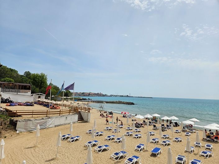 Image No.20-Apartment for sale