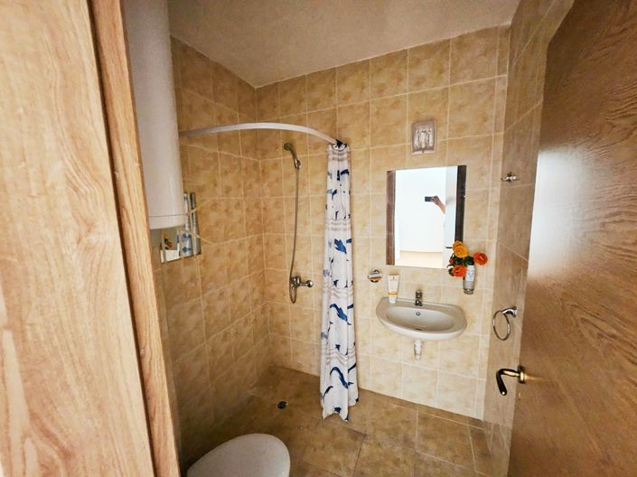 Image No.19-1 Bed Apartment for sale