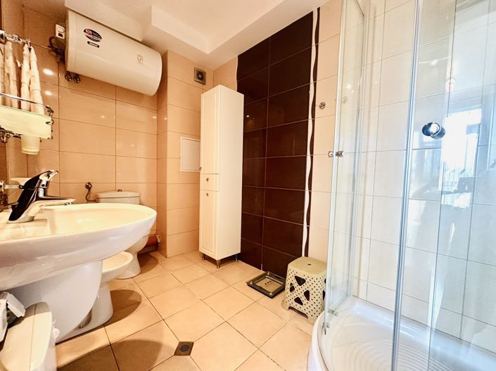 Image No.18-1 Bed Apartment for sale