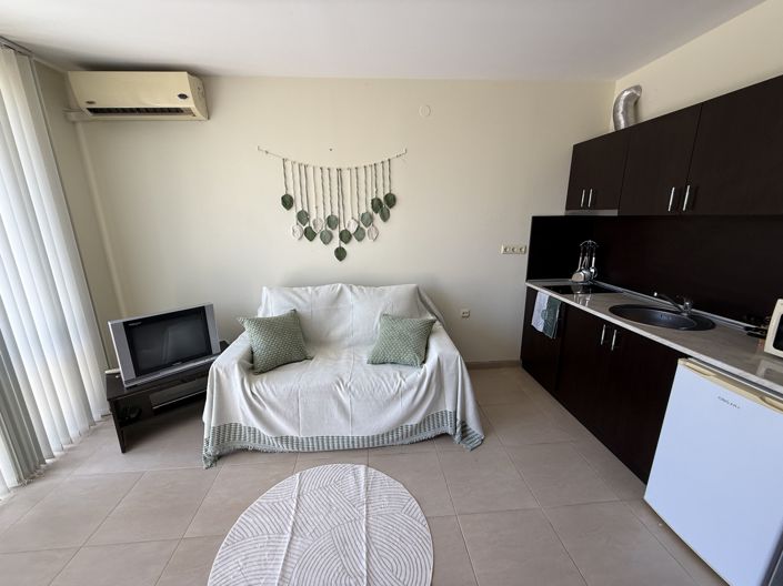 Image No.5-Apartment for sale