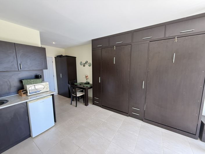 Image No.8-Apartment for sale