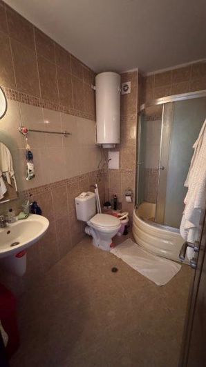 Image No.12-2 Bed Apartment for sale