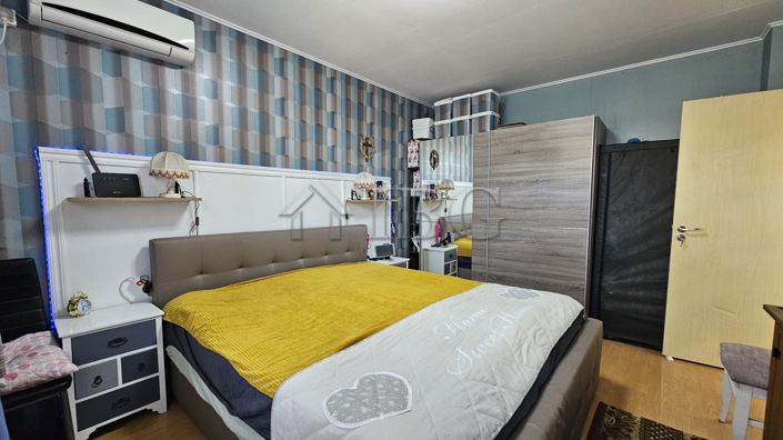 Image No.18-2 Bed House for sale