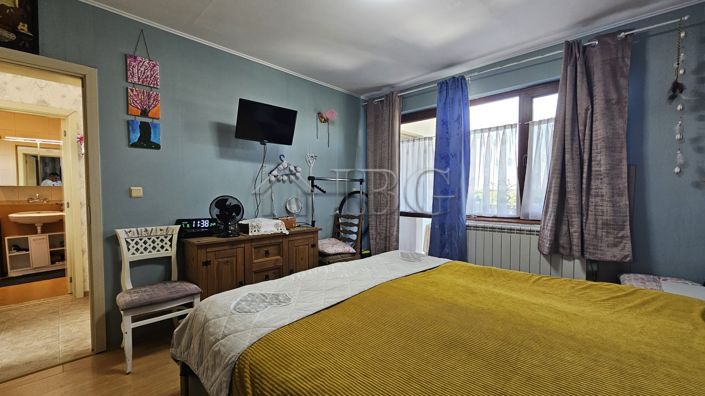 Image No.20-2 Bed House for sale