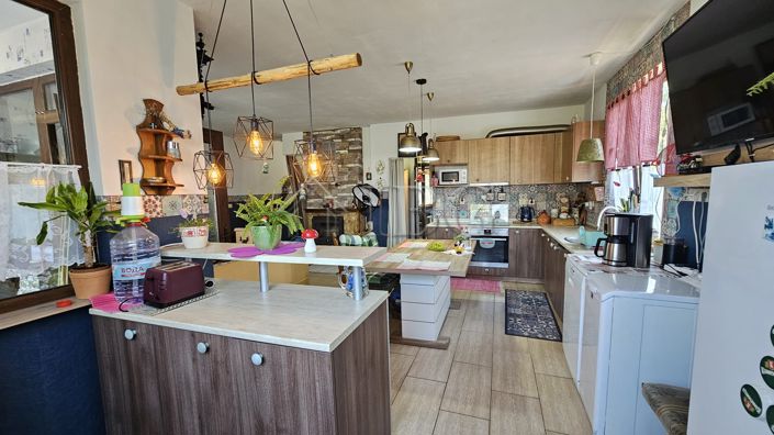 Image No.7-2 Bed House for sale