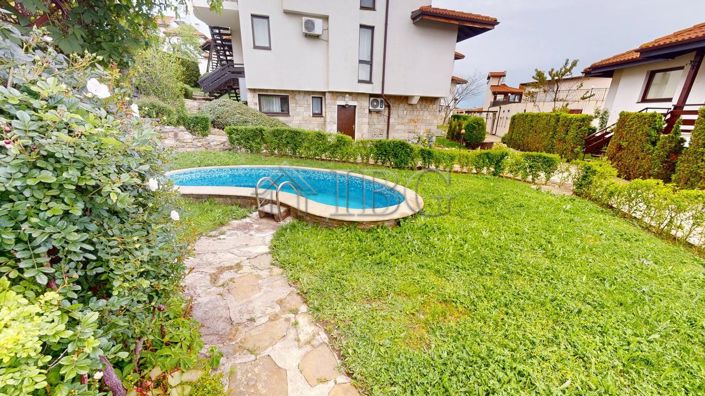 Image No.1-3 Bed House for sale