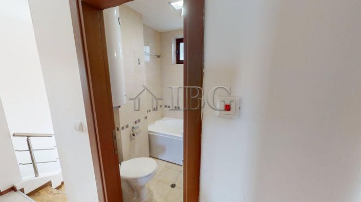 Image No.17-3 Bed House for sale