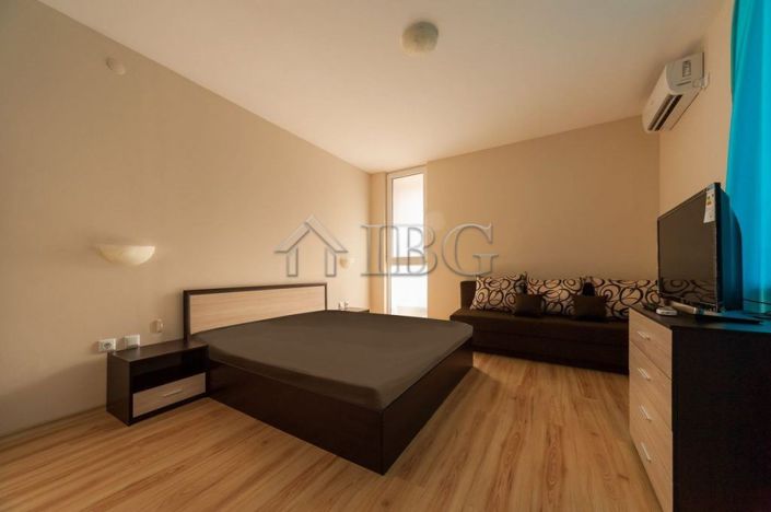 Image No.11-13 Bed Hotel for sale