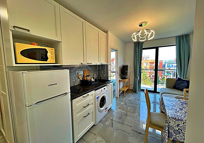 Image No.8-2 Bed Apartment for sale