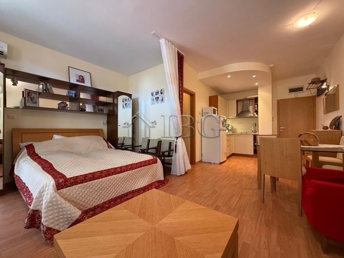 Image No.6-Apartment for sale