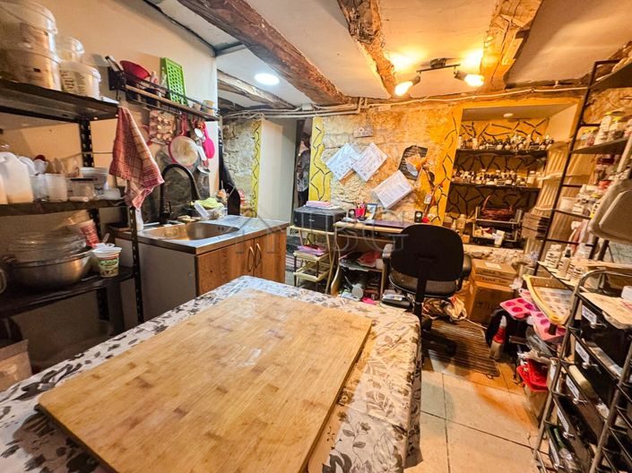 Image No.10-3 Bed House for sale