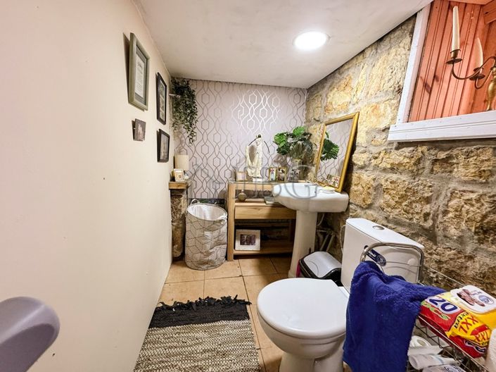 Image No.14-3 Bed House for sale