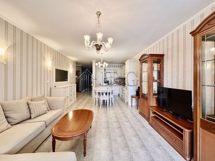 Image No.16-2 Bed Apartment for sale