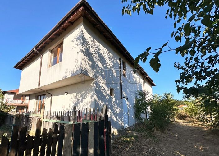 Image No.18-3 Bed House for sale