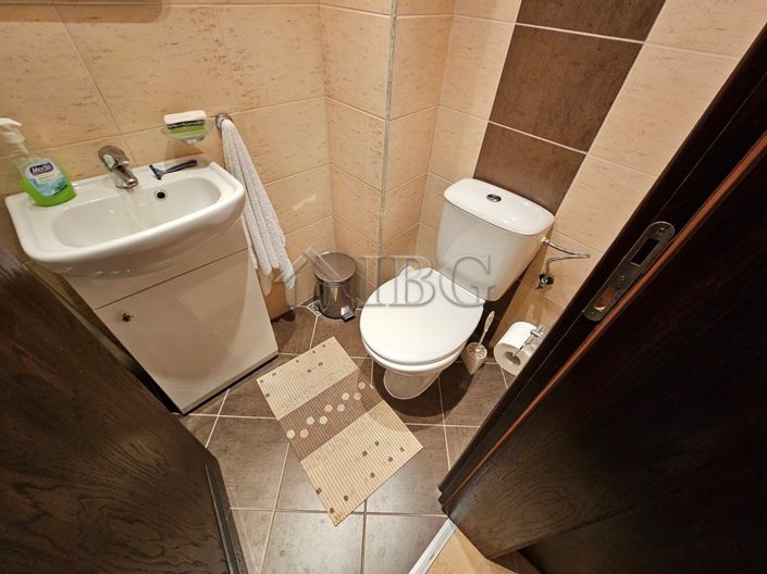 Image No.12-3 Bed House for sale