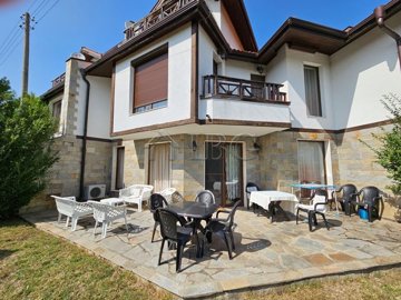 kosharitsa-bulgaria-house-chairite-complex-vv