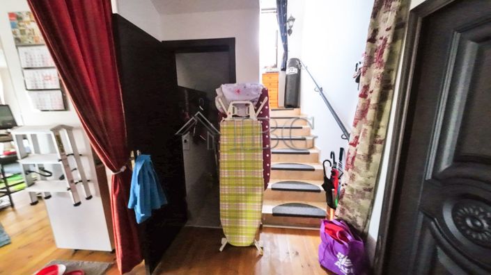 Image No.13-2 Bed House for sale