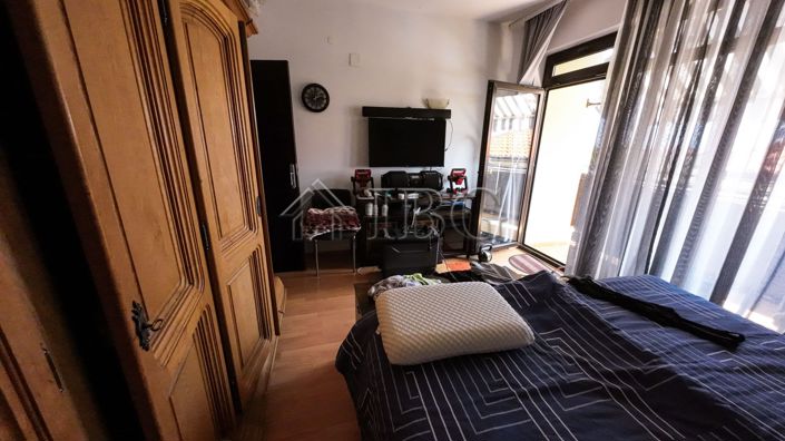 Image No.6-2 Bed House for sale