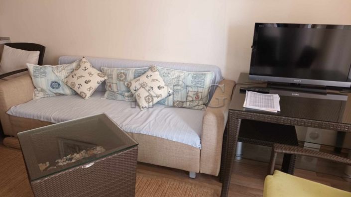 Image No.10-1 Bed Apartment for sale