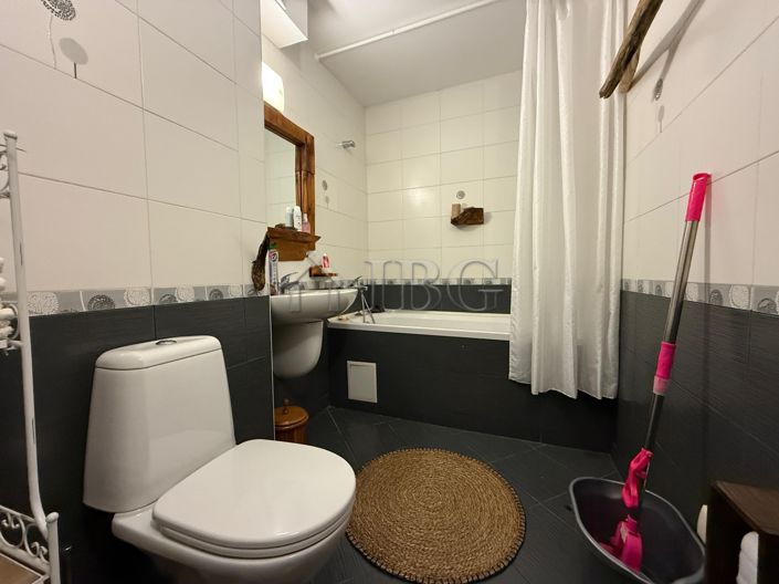 Image No.12-2 Bed Apartment for sale