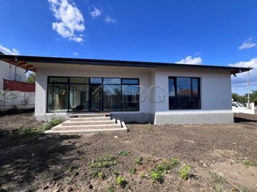 1 - Aleksandrovo, House