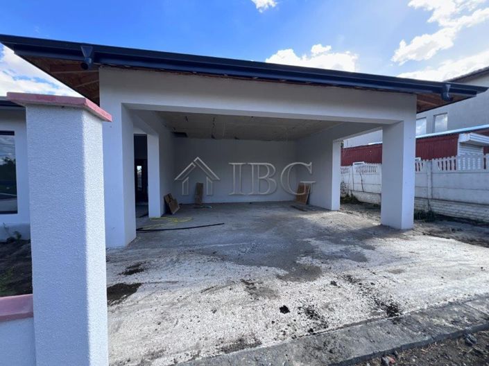 Image No.5-3 Bed House for sale