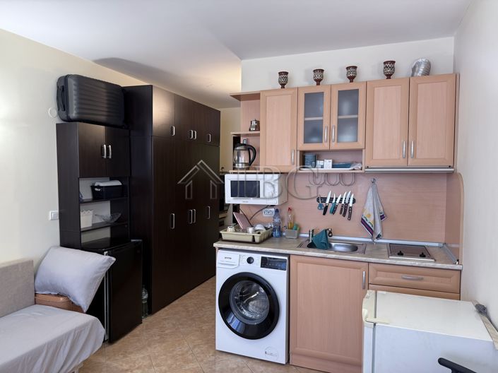 Image No.6-Apartment for sale