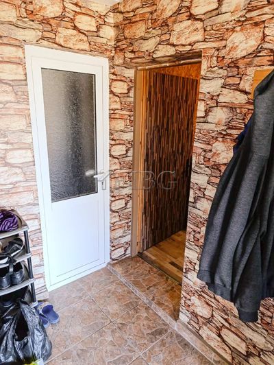 Image No.11-2 Bed House for sale