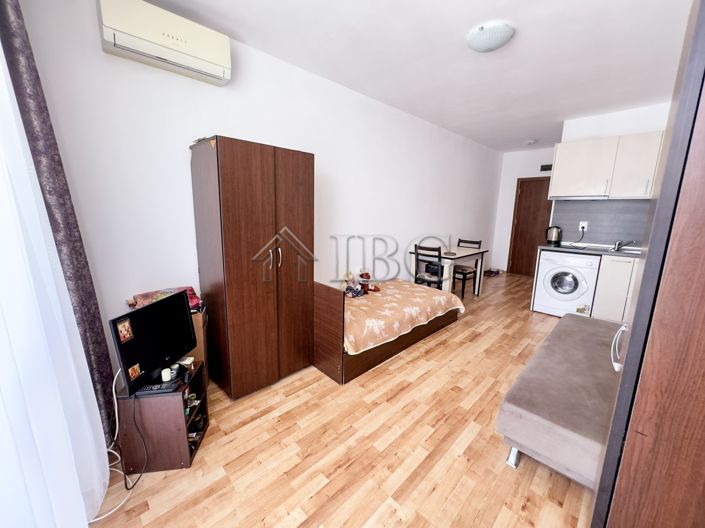 Image No.8-Apartment for sale