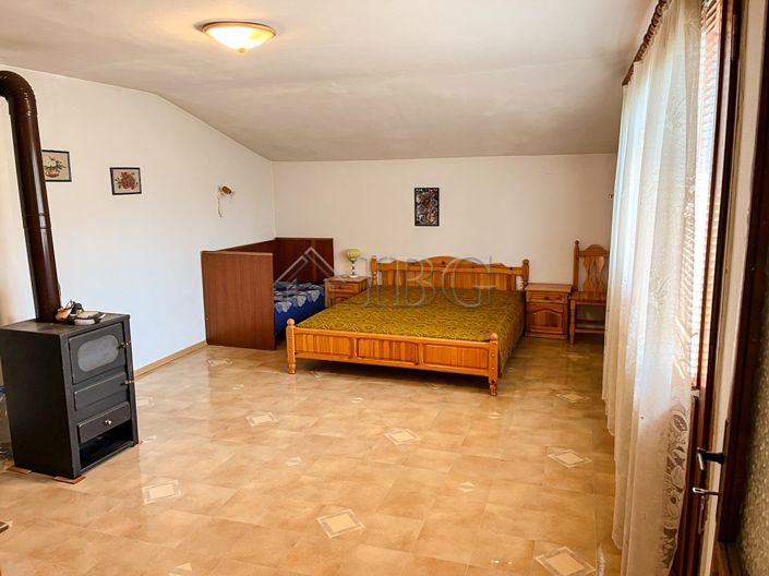 Image No.17-3 Bed House for sale