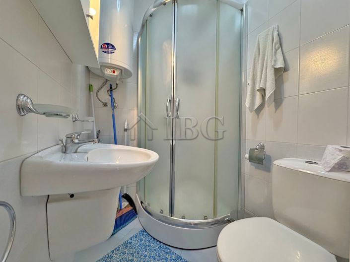 Image No.6-Apartment for sale