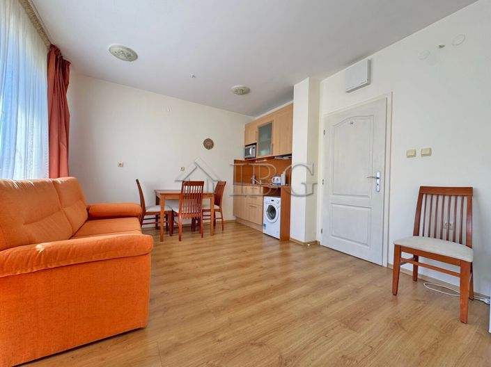 Image No.9-Apartment for sale