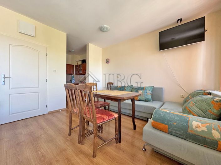 Image No.6-Apartment for sale