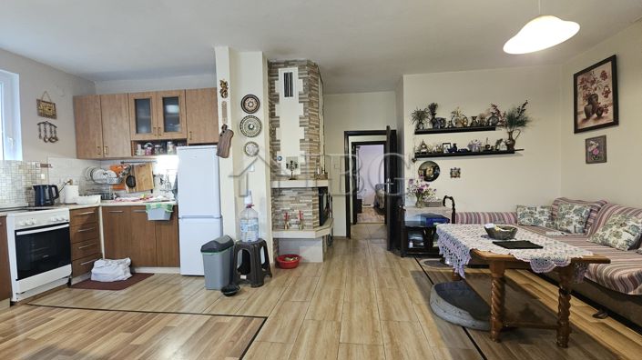 Image No.4-2 Bed House for sale