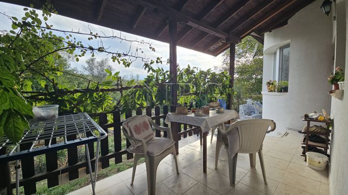 Image No.9-2 Bed House for sale