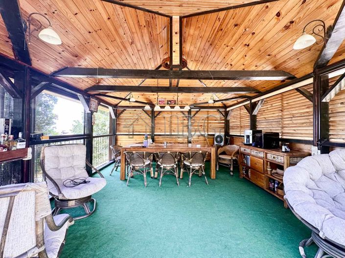 Image No.6-4 Bed House for sale