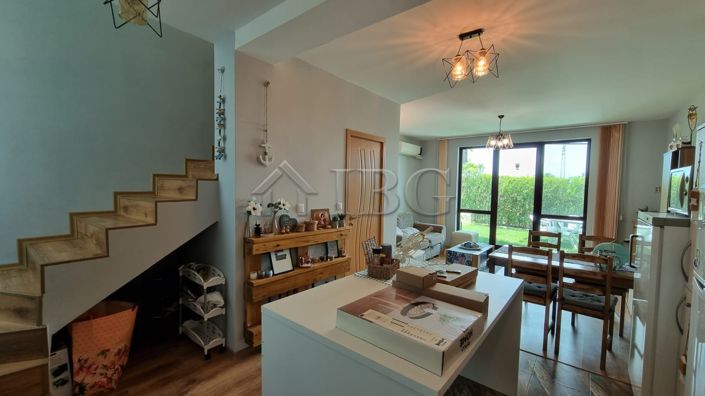 Image No.17-2 Bed House for sale