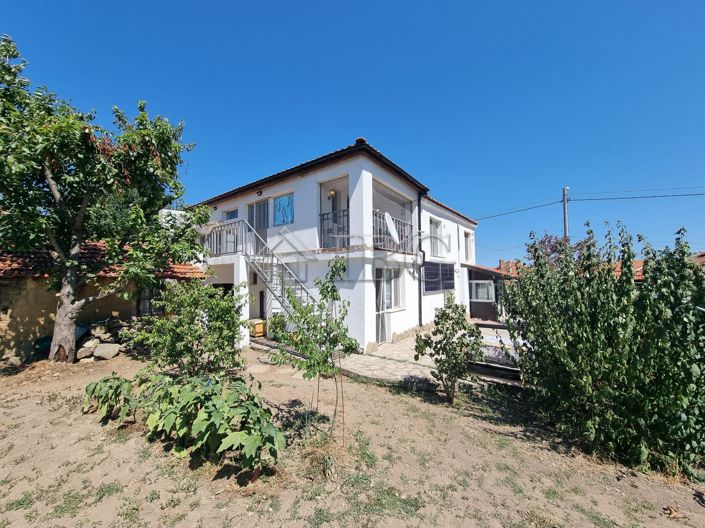 Image No.1-3 Bed House for sale