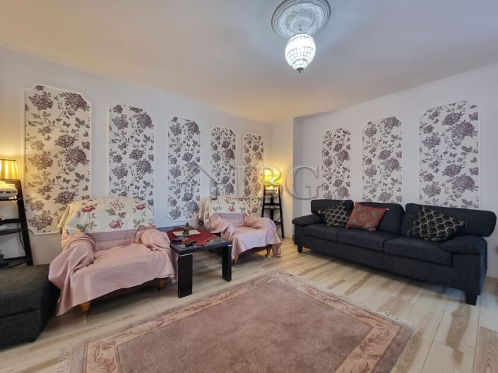 Image No.16-3 Bed House for sale