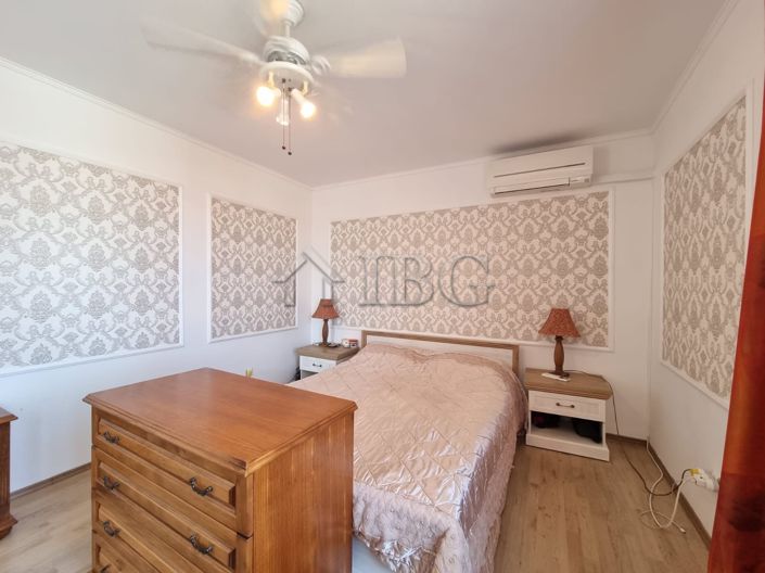 Image No.18-3 Bed House for sale