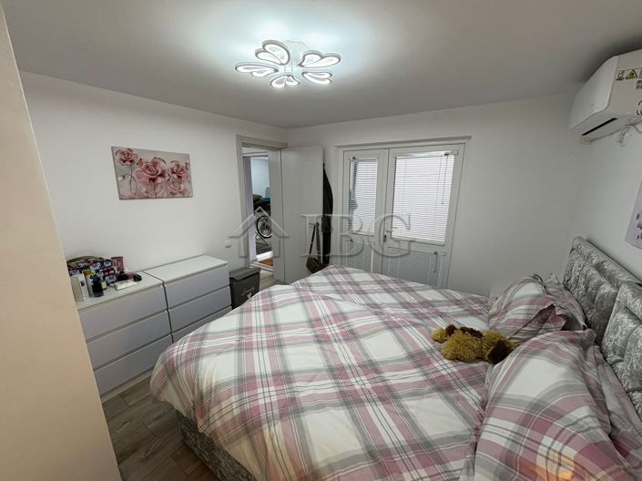 Image No.16-2 Bed House for sale