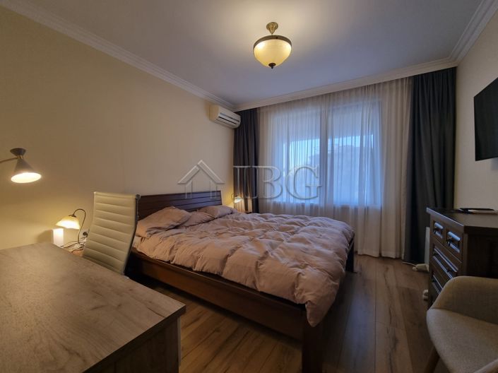 Image No.15-2 Bed Apartment for sale