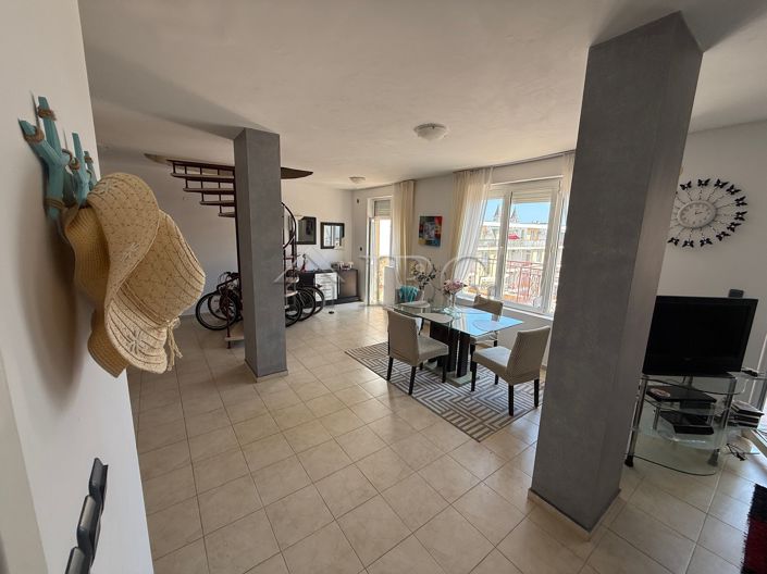 Image No.9-2 Bed Apartment for sale