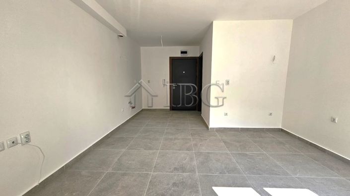 Image No.4-Apartment for sale