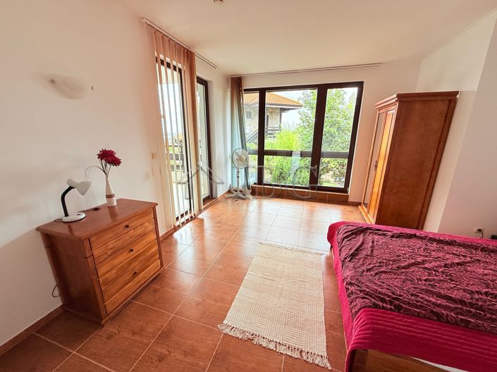 Image No.12-2 Bed Apartment for sale