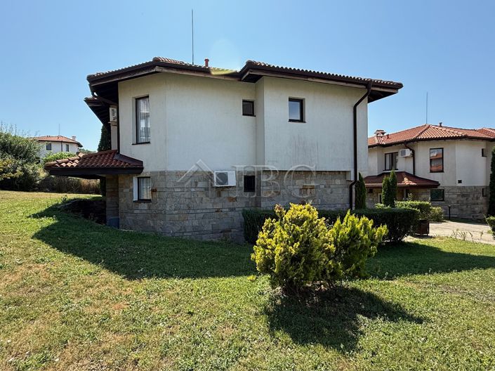 Image No.4-3 Bed House for sale