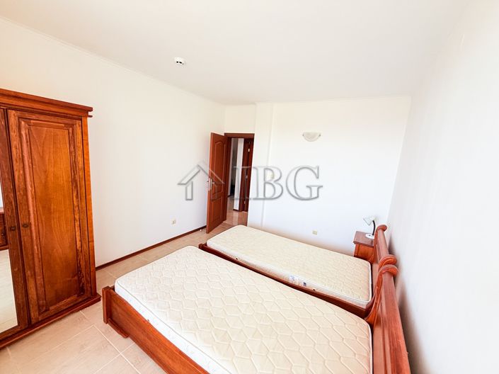 Image No.18-2 Bed Apartment for sale