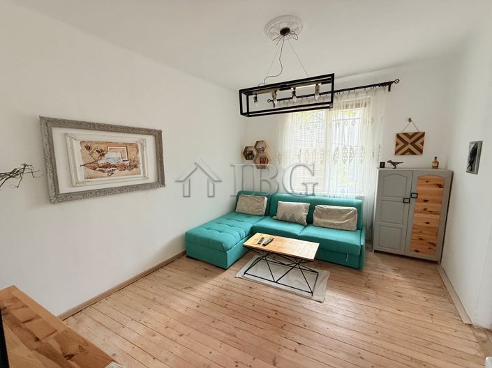 Image No.2-2 Bed House for sale