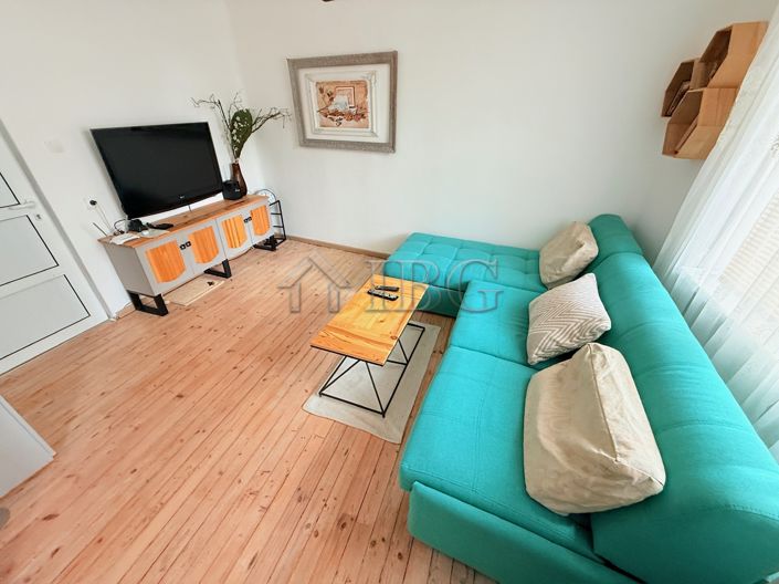 Image No.4-2 Bed House for sale