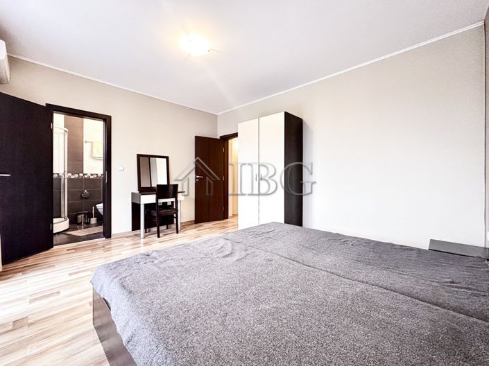 Image No.11-2 Bed Apartment for sale